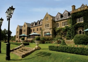 South Lodge Hotel