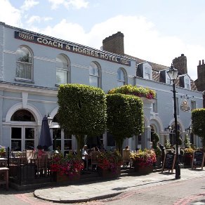 Coach and Horses, Kew